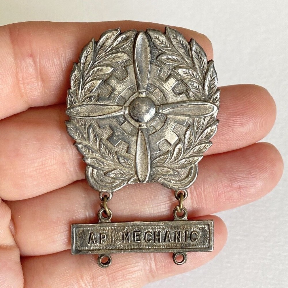 WWII US Army Air Force Technician Badge Sterling Large Size AP Mechanic Bar